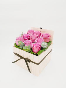 FB12 9支肯亞玫瑰花盒